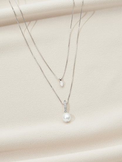 Alaia Layered Pendant